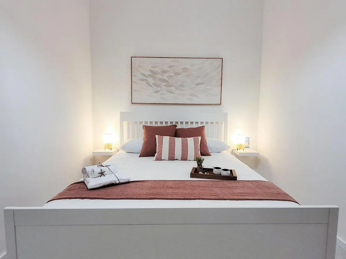 Magellano Suite. Fronte Mare + Free Park + Wi-Fi Porto Empedocle 0*,  Italy