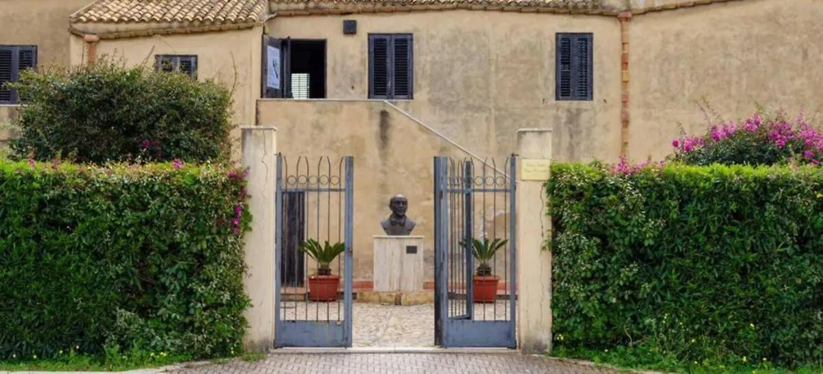 Apartment Magellano Suite. Fronte Mare + Free Park + Wi-Fi Porto Empedocle
