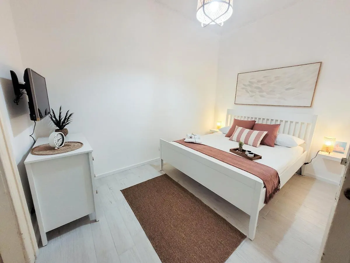 Magellano Suite. Fronte Mare + Free Park + Wi-Fi Porto Empedocle